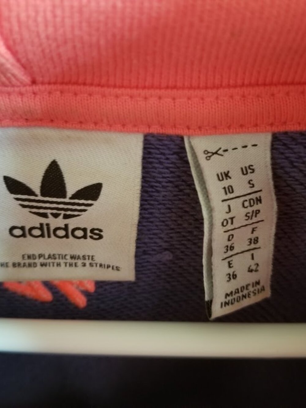 Adidas Women's Hoodie Small Colorblock Love Unites Kris Andrew Cropped Pride - Picture 11 of 11
